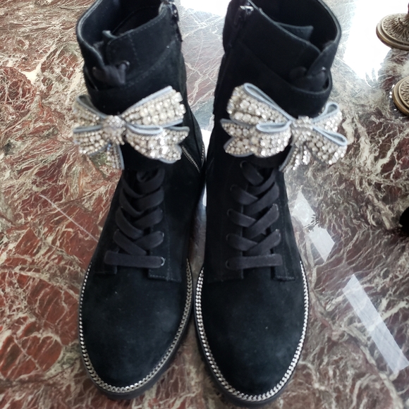 KURT GEIGER LONDON Women's Sutton Bow Suede Combat Boots - Picture 3 of 7